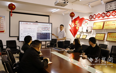 李振 為科技工廠(chǎng)裝上智慧大腦，存儲(chǔ)支持服務(wù)賦能智能制造新未來(lái)